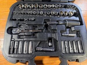 Husky SAE Metric Socket & Ratchet Tool Set with Case 1/4" 3/8" Incomplete